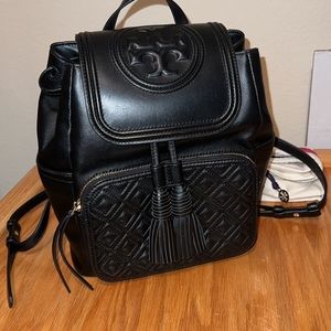✨EUC Black Tory Burch Fleming Backpack